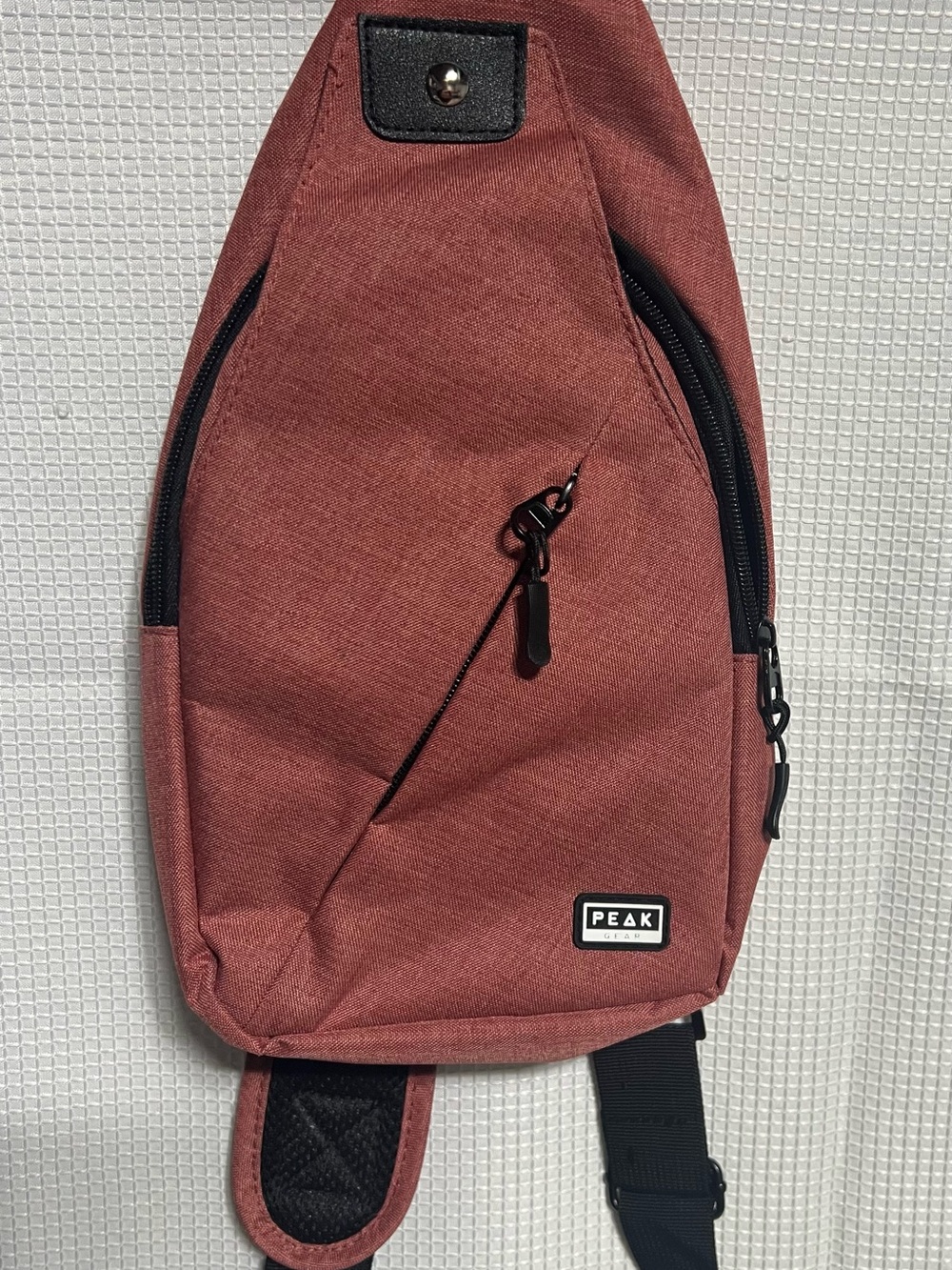 Peak Gear Travel Bag. Rust color